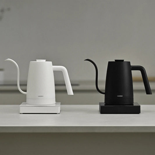 Hario Lyra 800 mL Chaleira Elétrica